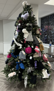 Mitten Tree 2025